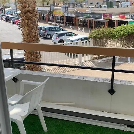 4 Personnes Vue Mer, Coeur De Ville,100m De La Avec Parking Le Grau-du-Roi